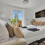 Tiny - Innenstadt - Balkon - Smart Tv *