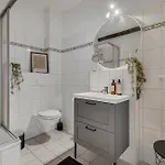 Apartman Tiny - Innenstadt - Balkon - Smart Tv *